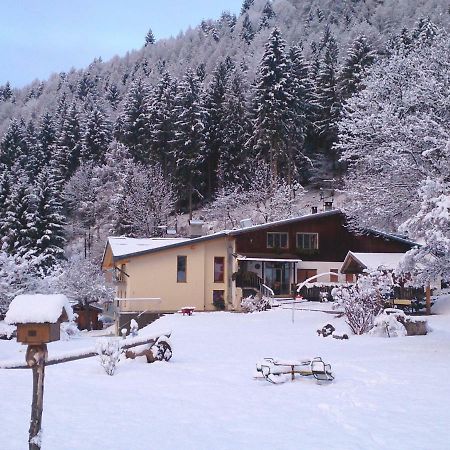 B&B Lo Scoiattolo Nebbiu Bagian luar foto