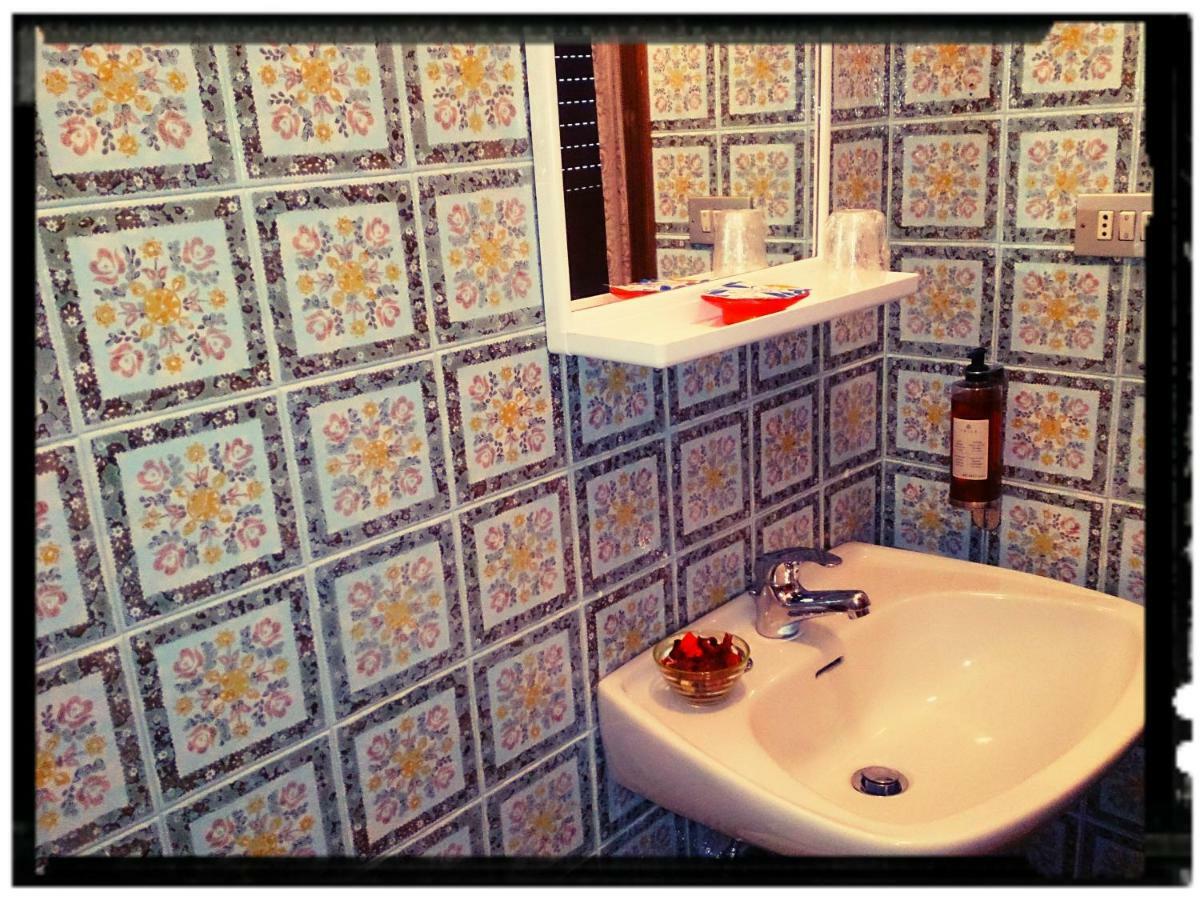 B&B Lo Scoiattolo Nebbiu Bagian luar foto