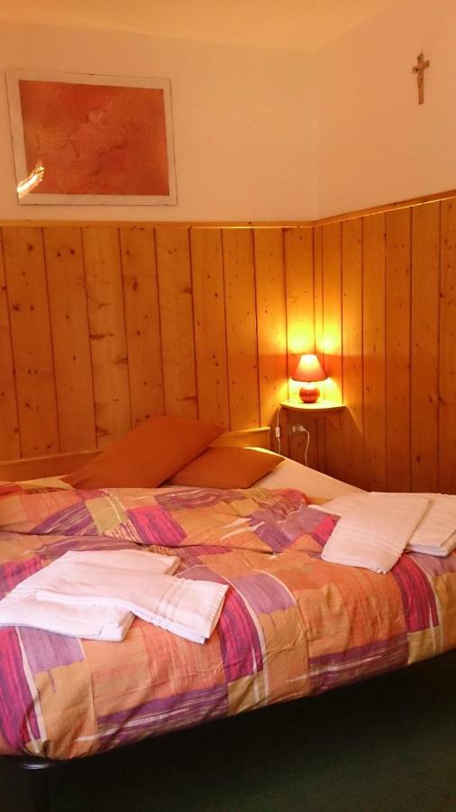 B&B Lo Scoiattolo Nebbiu Bagian luar foto