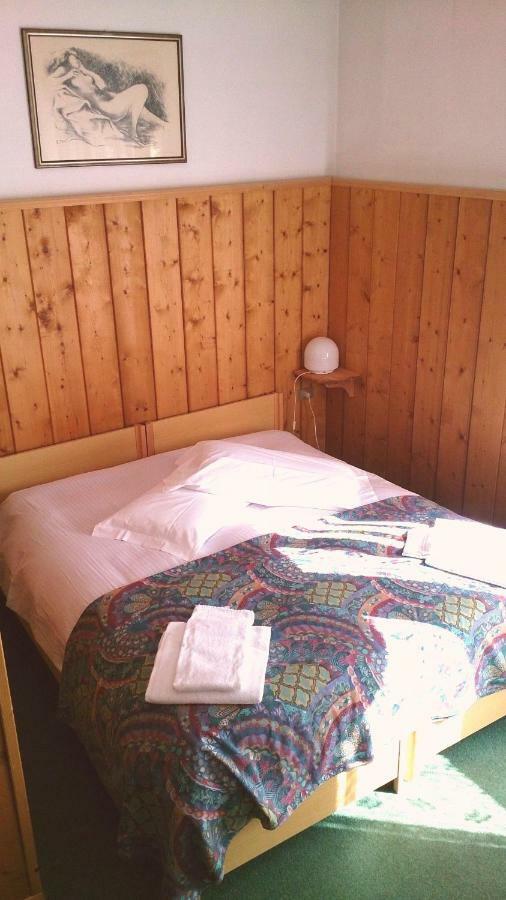 B&B Lo Scoiattolo Nebbiu Bagian luar foto
