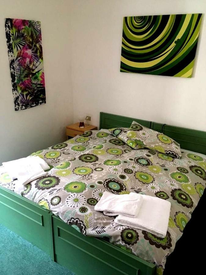 B&B Lo Scoiattolo Nebbiu Bagian luar foto