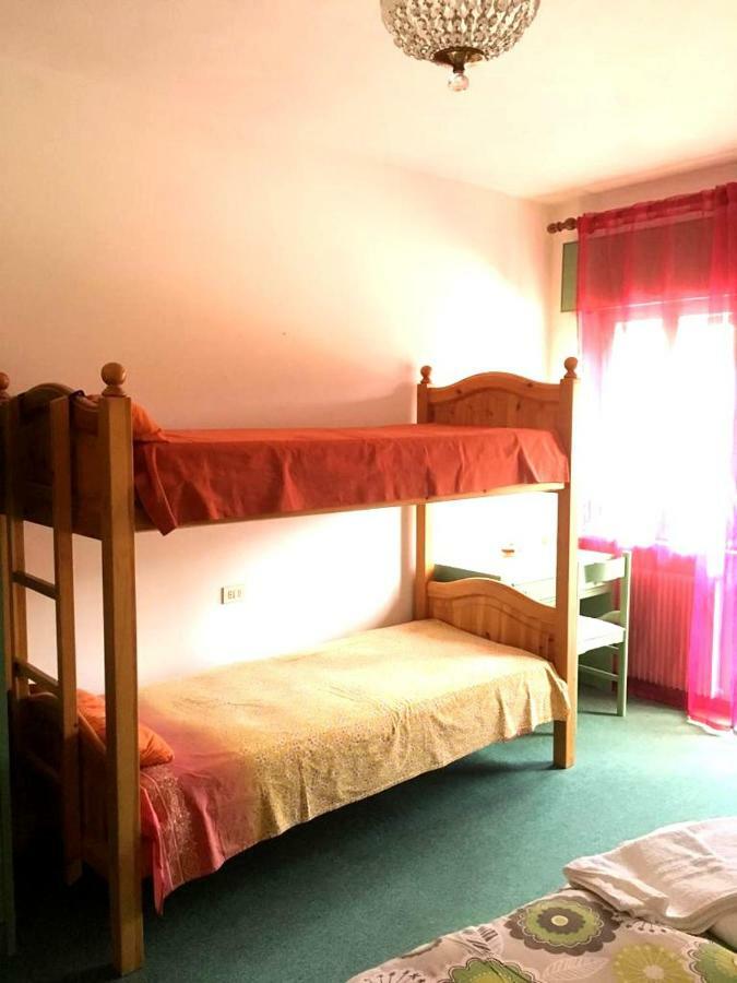 B&B Lo Scoiattolo Nebbiu Bagian luar foto